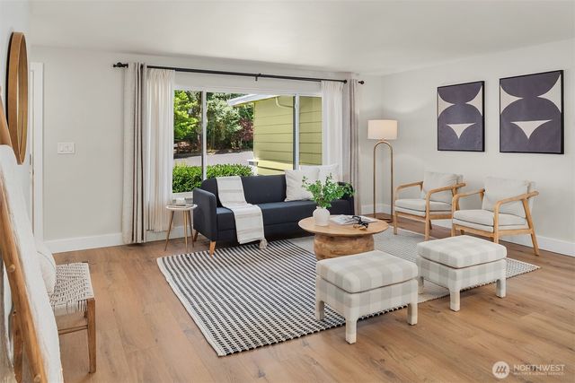 13403 SE 159th Place, Renton, WA 98058