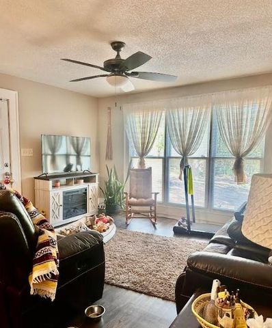 904 Mayes Way, Manchester, GA 31816