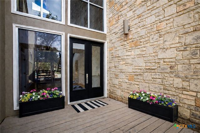 21660 Forest Waters Circle, Garden Ridge, TX 78266