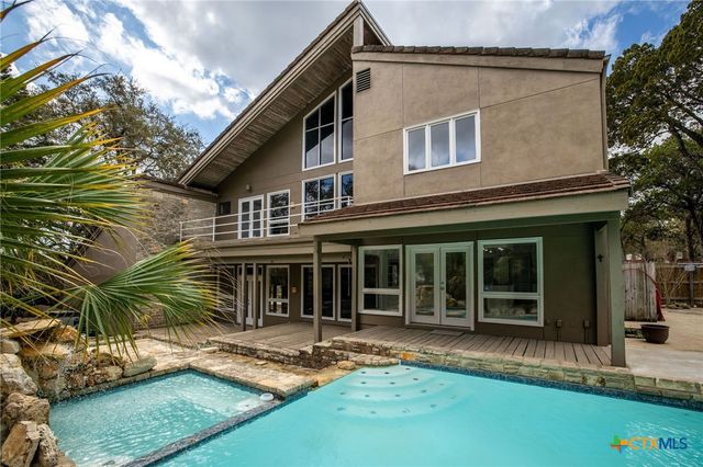 21660 Forest Waters Circle, Garden Ridge, TX 78266