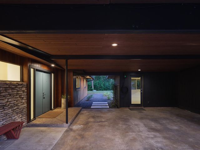 609 Laurel Valley RD, West Lake Hills, TX 78746