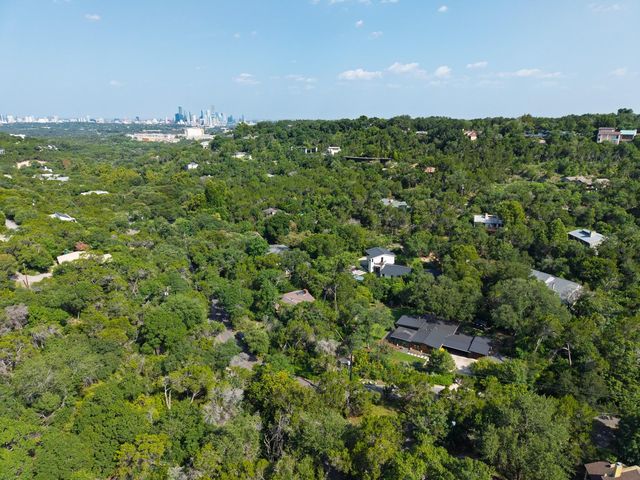 609 Laurel Valley RD, West Lake Hills, TX 78746