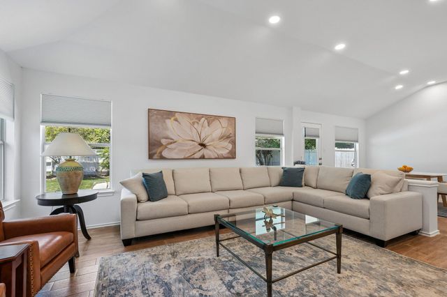 16900 Korat LN, Round Rock, TX 78681