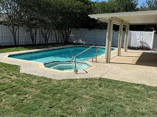 16900 Korat LN, Round Rock, TX 78681