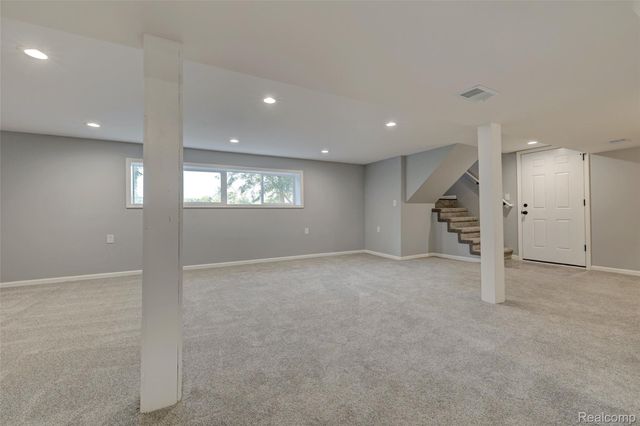 6342 Restwood Drive, Linden, MI 48451