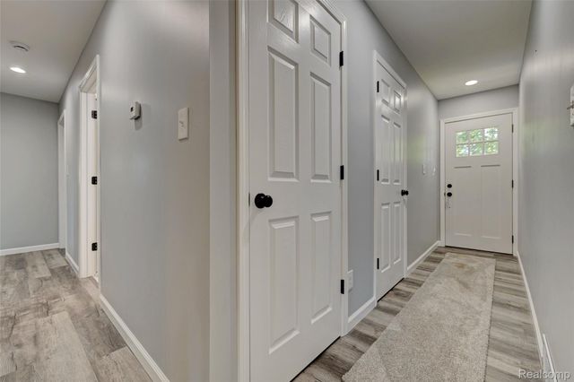 6342 Restwood Drive, Linden, MI 48451