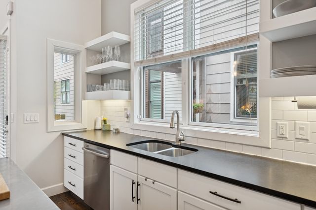 1070B 2nd Ave, S, Nashville, TN 37210