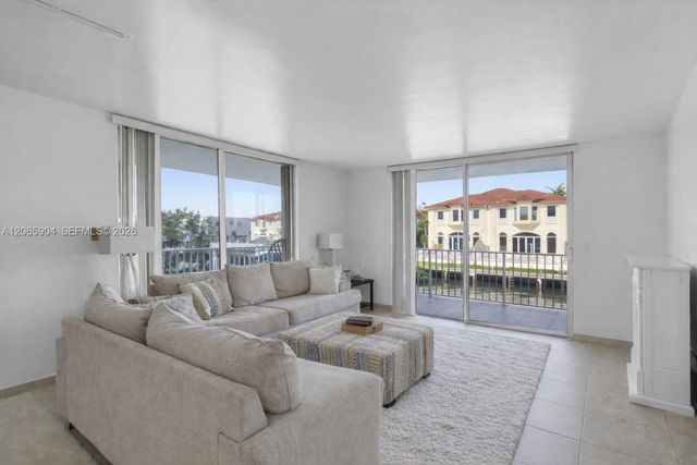 4000 NE 170th Street 200, North Miami Beach, FL 33160