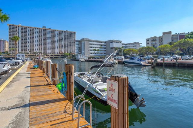 4000 NE 170th Street 200, North Miami Beach, FL 33160