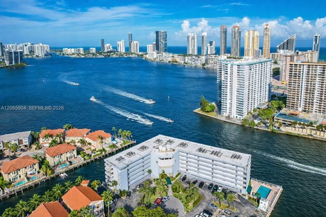 4000 NE 170th Street 200, North Miami Beach, FL 33160