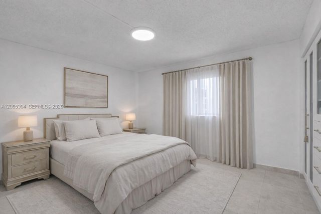 4000 NE 170th Street 200, North Miami Beach, FL 33160