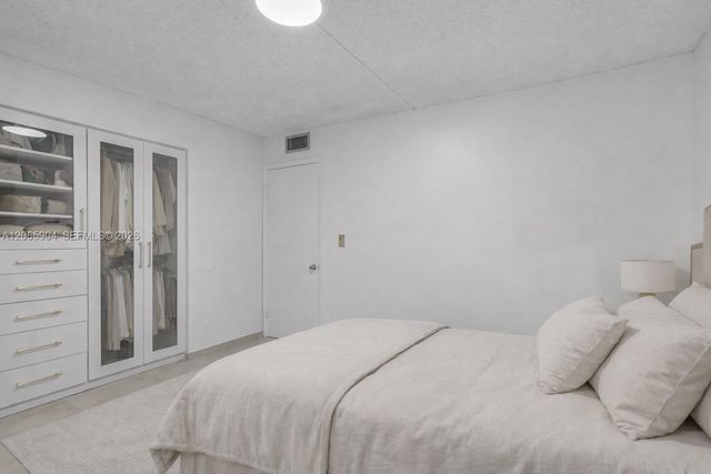 4000 NE 170th Street 200, North Miami Beach, FL 33160