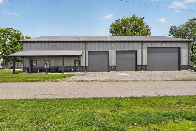 234 S 2Nd Street, Montgomery, IN 47558