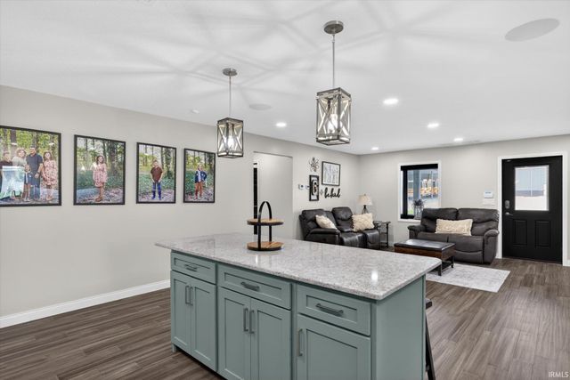 234 S 2Nd Street, Montgomery, IN 47558