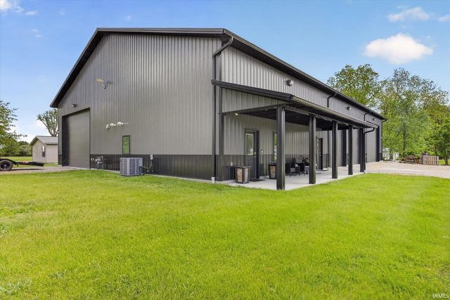 234 S 2Nd Street, Montgomery, IN 47558