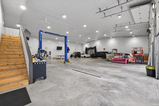234 S 2Nd Street, Montgomery, IN 47558