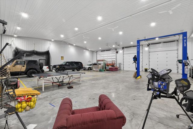234 S 2Nd Street, Montgomery, IN 47558