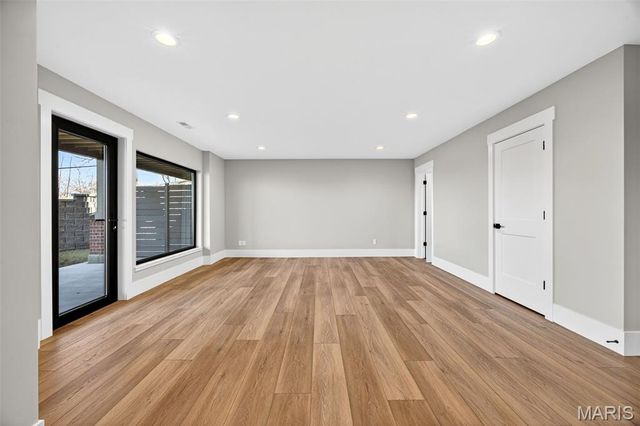 1017 River Bluff Drive, Washington, MO 63090