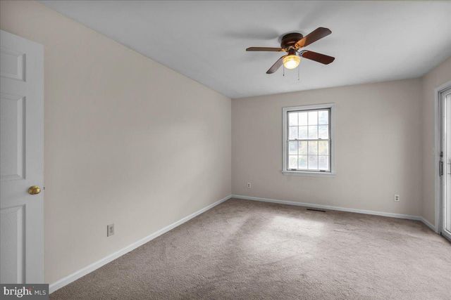 47 NORWAY LN, Lebanon, PA 17042