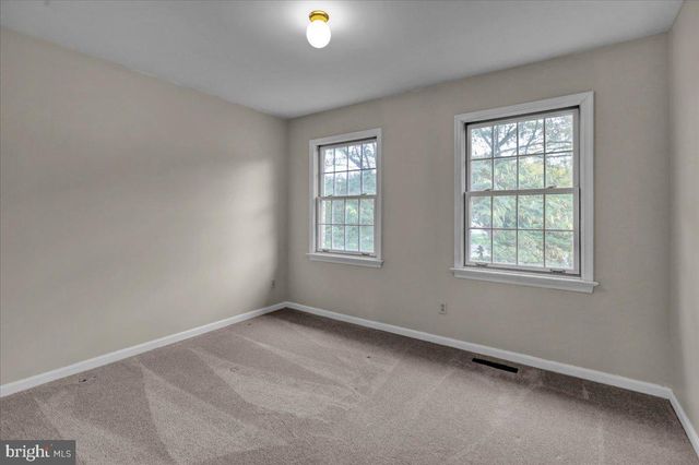 47 NORWAY LN, Lebanon, PA 17042