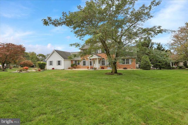 47 NORWAY LN, Lebanon, PA 17042