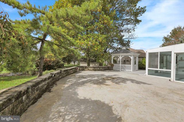 47 NORWAY LN, Lebanon, PA 17042