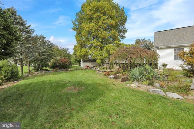 47 NORWAY LN, Lebanon, PA 17042