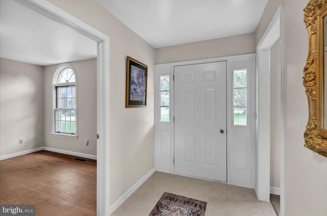 47 NORWAY LN, Lebanon, PA 17042