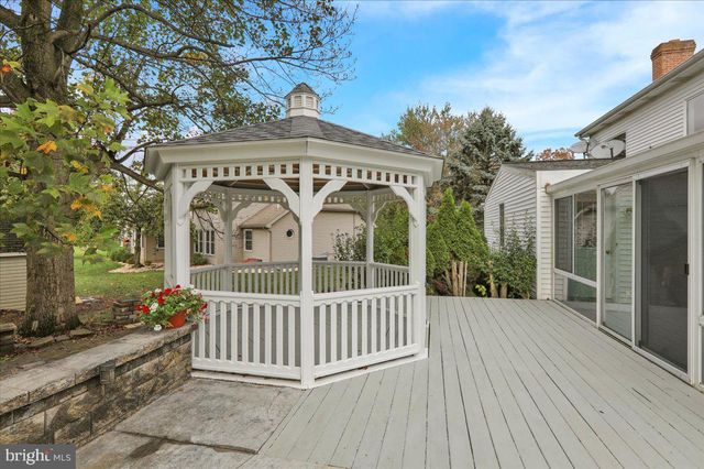 47 NORWAY LN, Lebanon, PA 17042