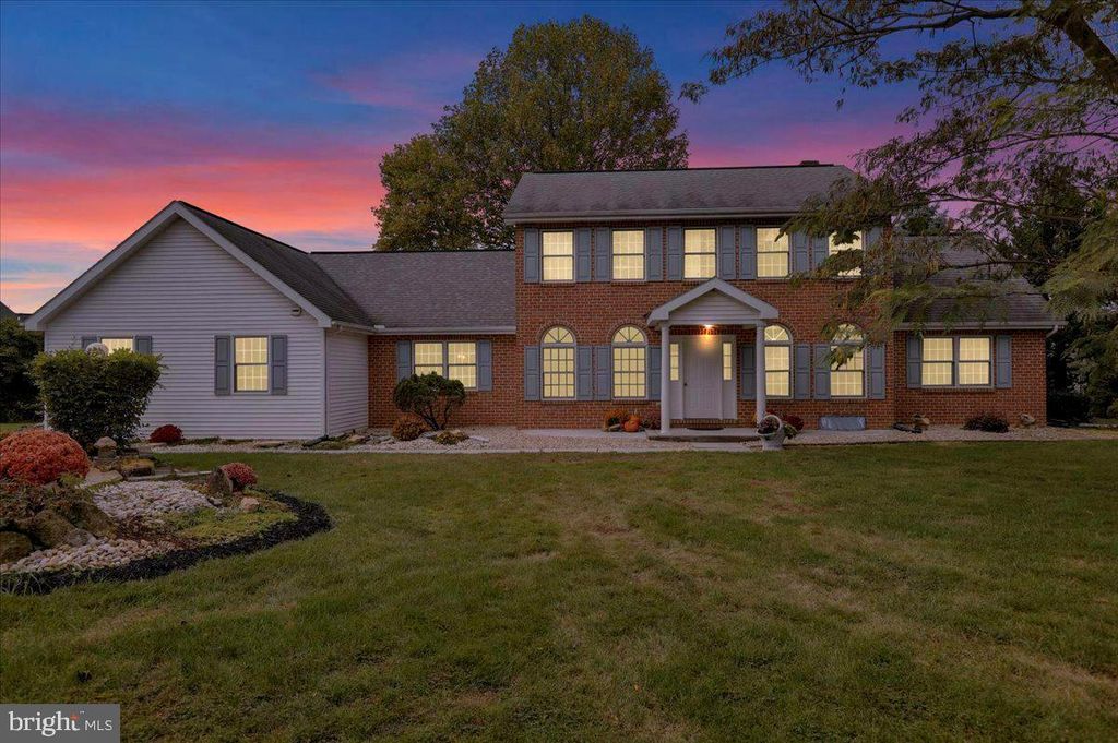 47 NORWAY LN, Lebanon, PA 17042