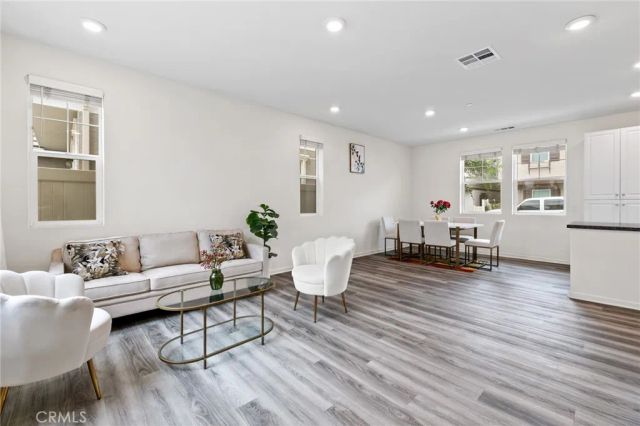 10281 Trickle, Riverside, CA 92503
