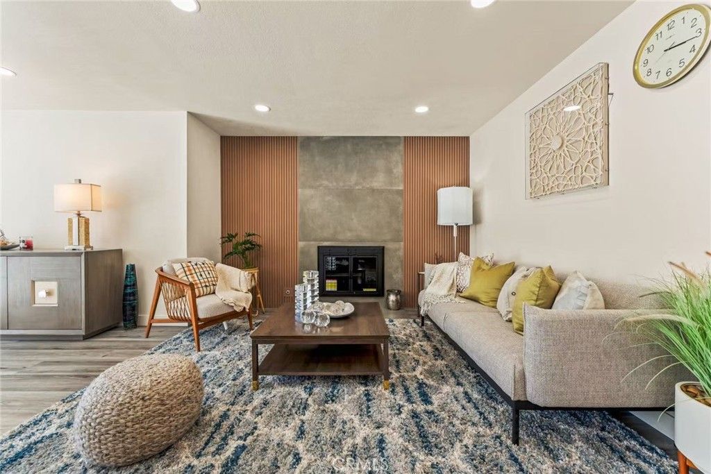 9 Southampton, Irvine, CA 92620 — photo 5