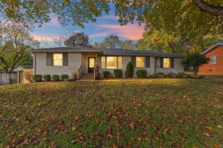 4813 E Longdale Dr, Nashville, TN 37211