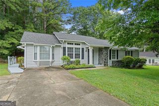3897 Ester Drive SW, Atlanta, GA 30331