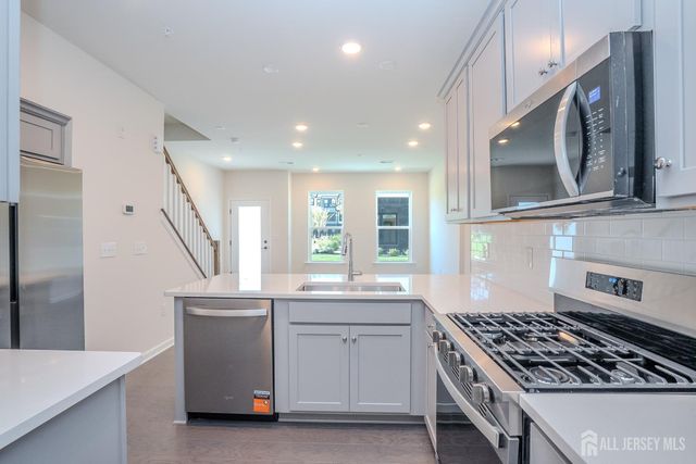 121 Jessie Place, New Brunswick, NJ 08901