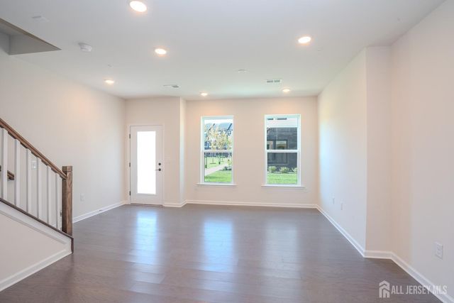 121 Jessie Place, New Brunswick, NJ 08901