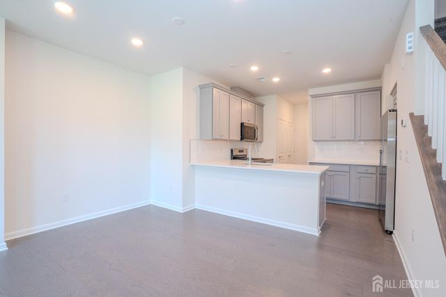 121 Jessie Place, New Brunswick, NJ 08901