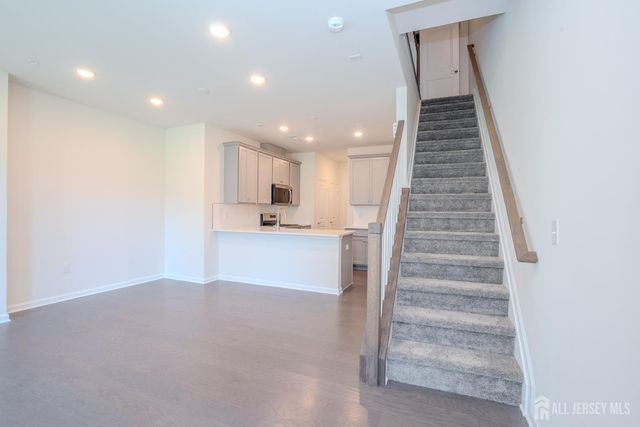 121 Jessie Place, New Brunswick, NJ 08901