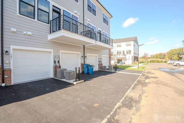 121 Jessie Place, New Brunswick, NJ 08901
