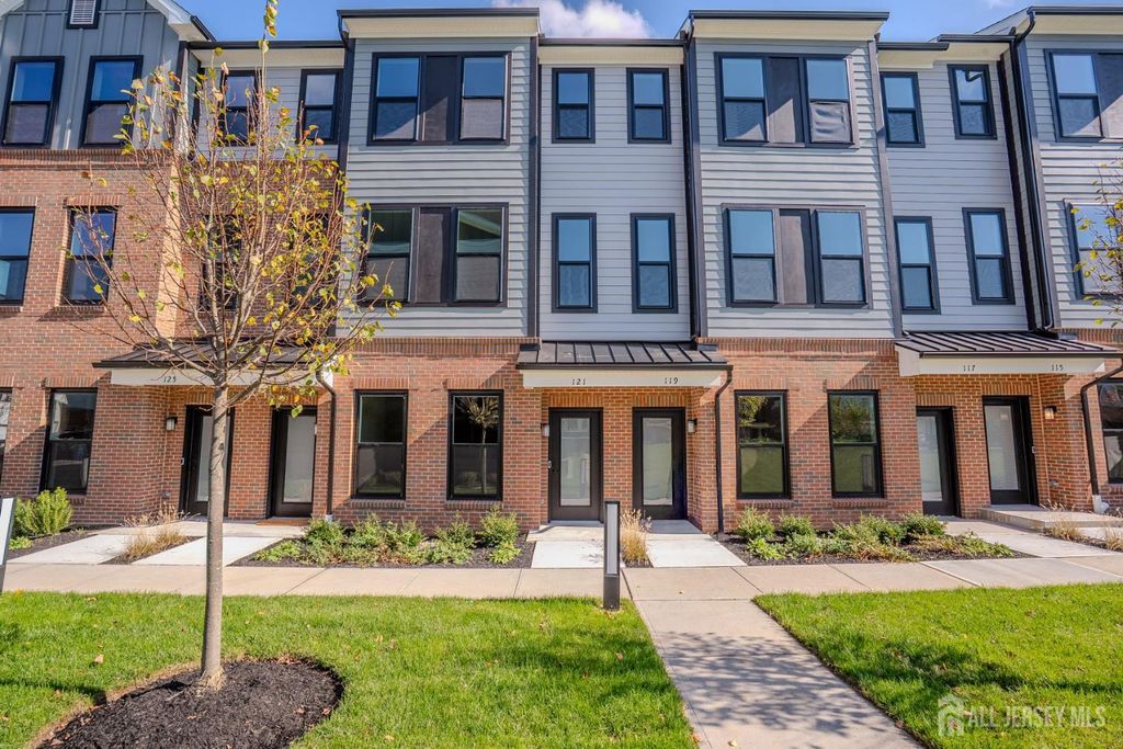 121 Jessie Place, New Brunswick, NJ 08901