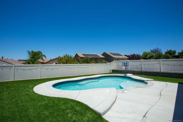31882 Straw Lily, Murrieta, CA 92563
