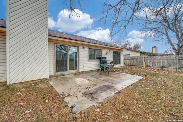 5931 Autumn, San Antonio, TX 78222