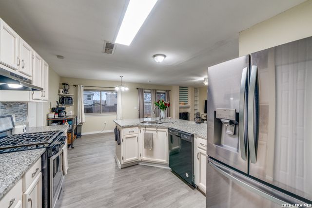 5931 Autumn, San Antonio, TX 78222