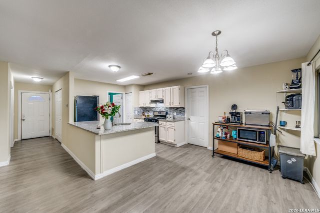 5931 Autumn, San Antonio, TX 78222