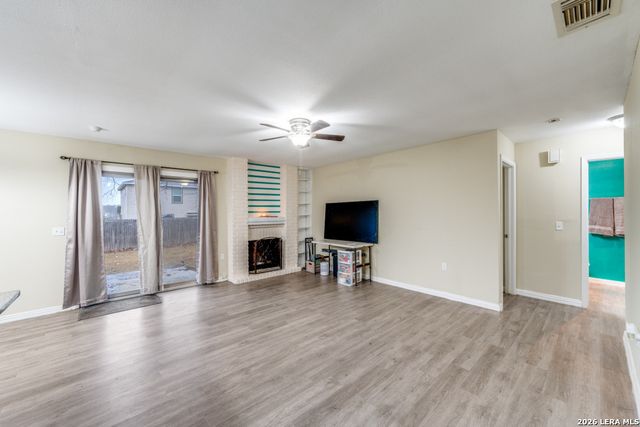 5931 Autumn, San Antonio, TX 78222