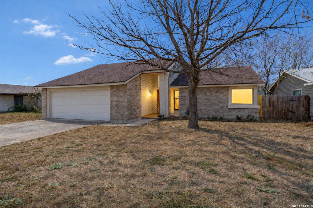 5931 Autumn, San Antonio, TX 78222