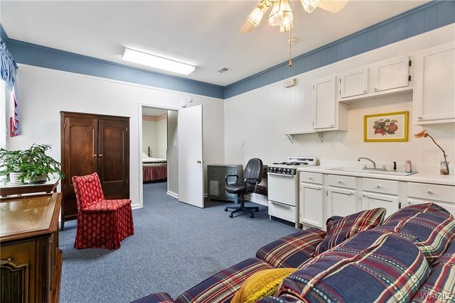 3130 Arcadia, Tuscaloosa, AL 35404