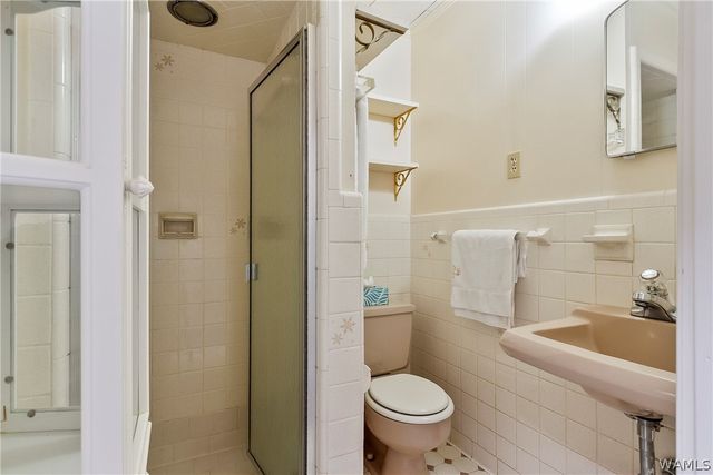 3130 Arcadia, Tuscaloosa, AL 35404