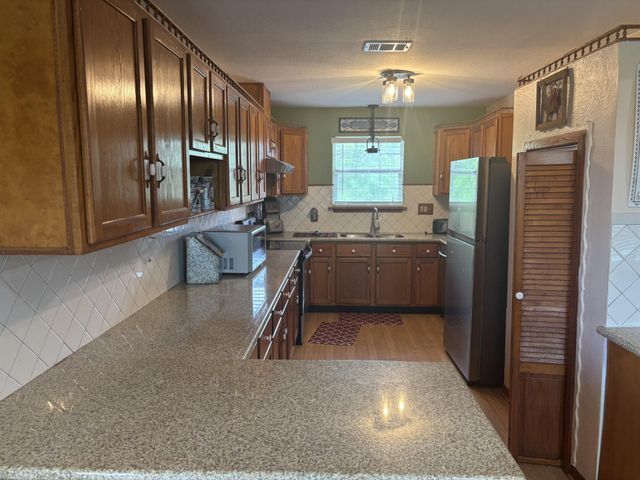 5324 Aurora Drive S CR378, Alvin, TX 77511