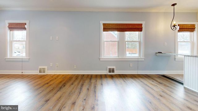 630 JACKSON AVE, Glenside, PA 19038